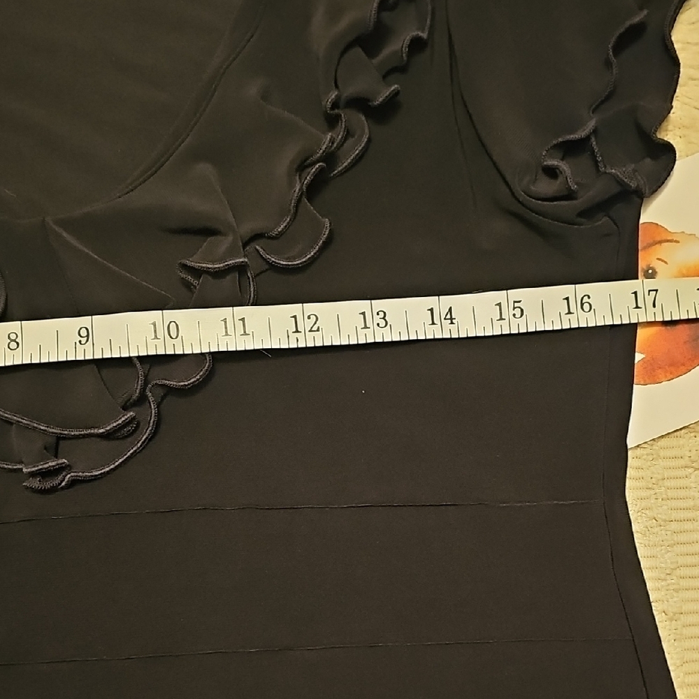 Suzie In The City Black Ruffled Cap Sleeve Blouse - Picture 4 of 5